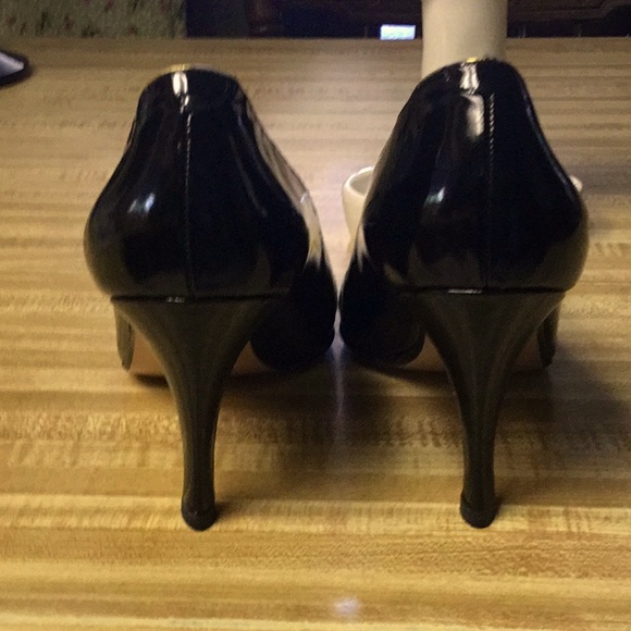 Bally Heels - Picture 3 of 6